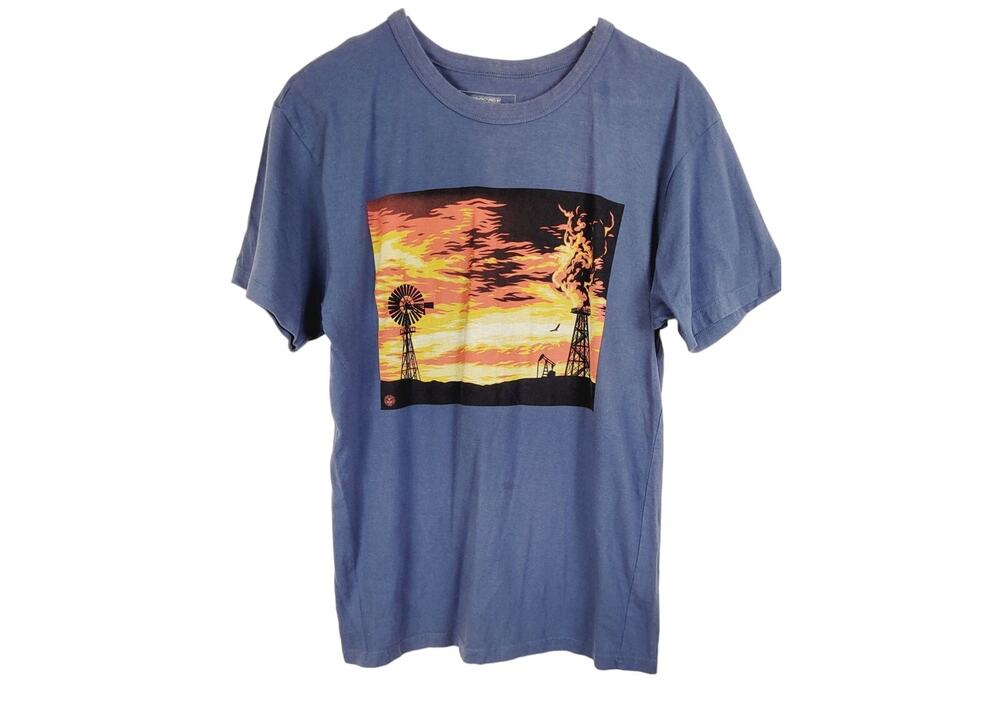 Obey blue fire sky graphic short sleeved tshirt size medium skater Y2K casual